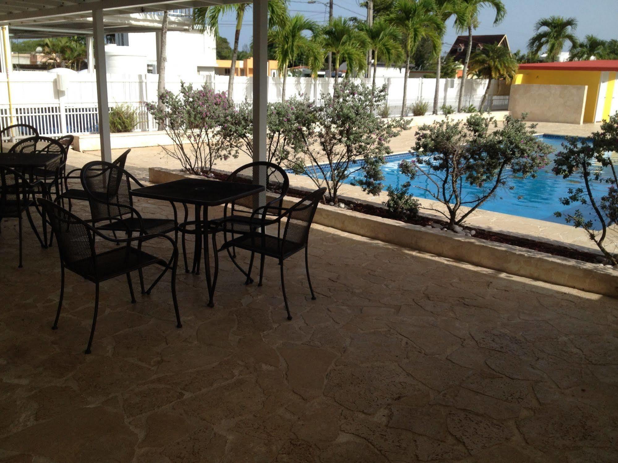 Arecibo Inn Exterior photo